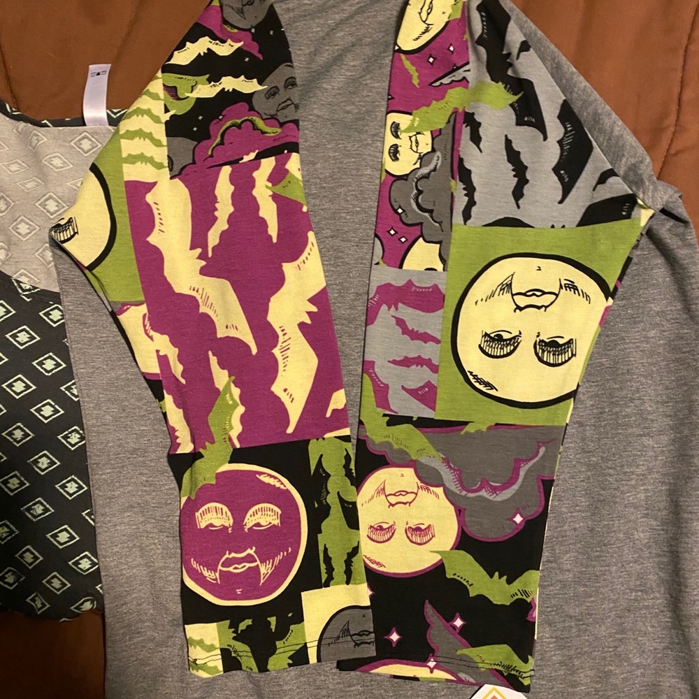 LulaRoe Randy shirt